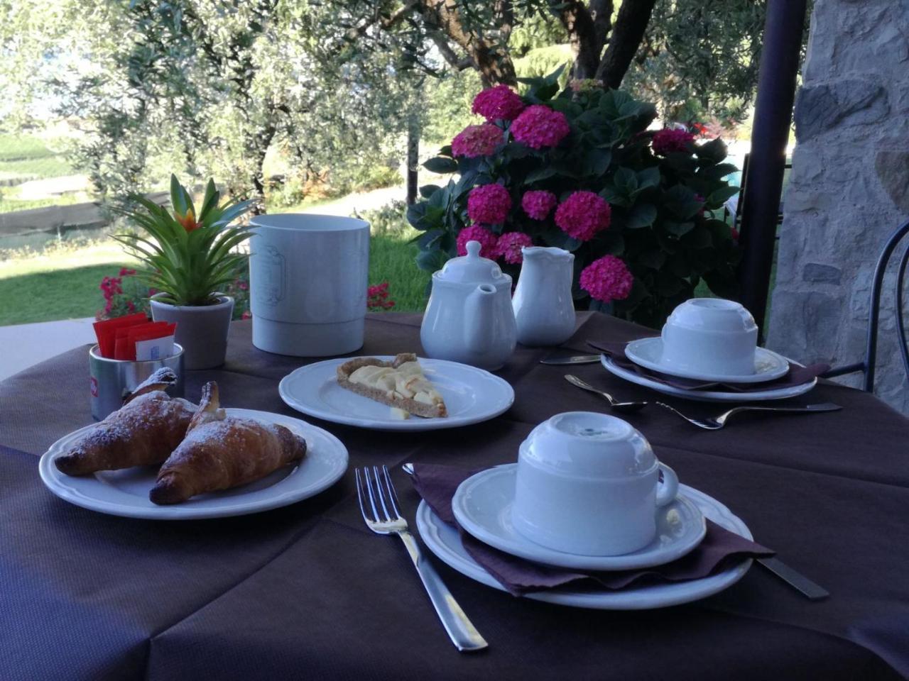 Relais Colle San Giorgio Bed and Breakfast Bardolino Exteriör bild